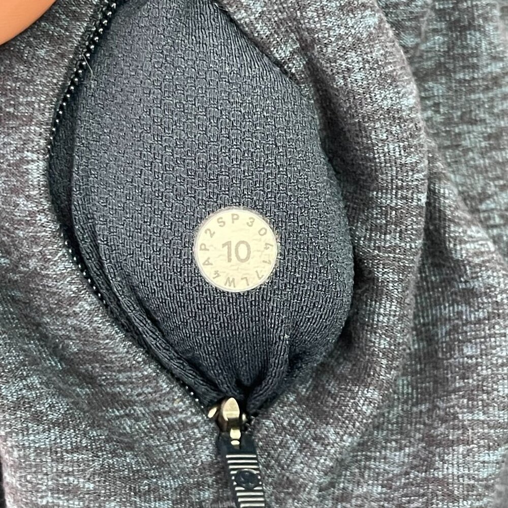 Lululemon Women's Heathered Nocturnal Black Ready To Rulu Wrap Hoodie Size 10 - Picture 6 of 8